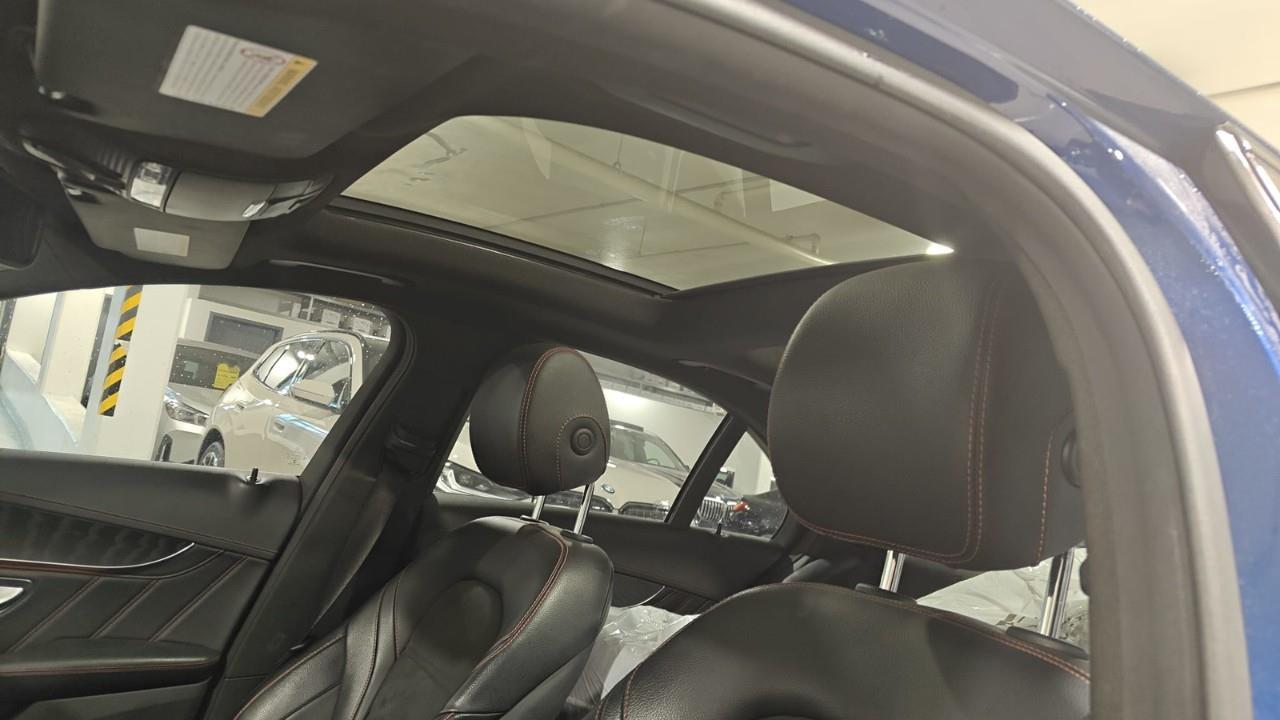 2017 Mercedes-Benz AMG C 43 Base AMG C 43 4dr All-Wheel Drive 4MATIC Sedan Photo