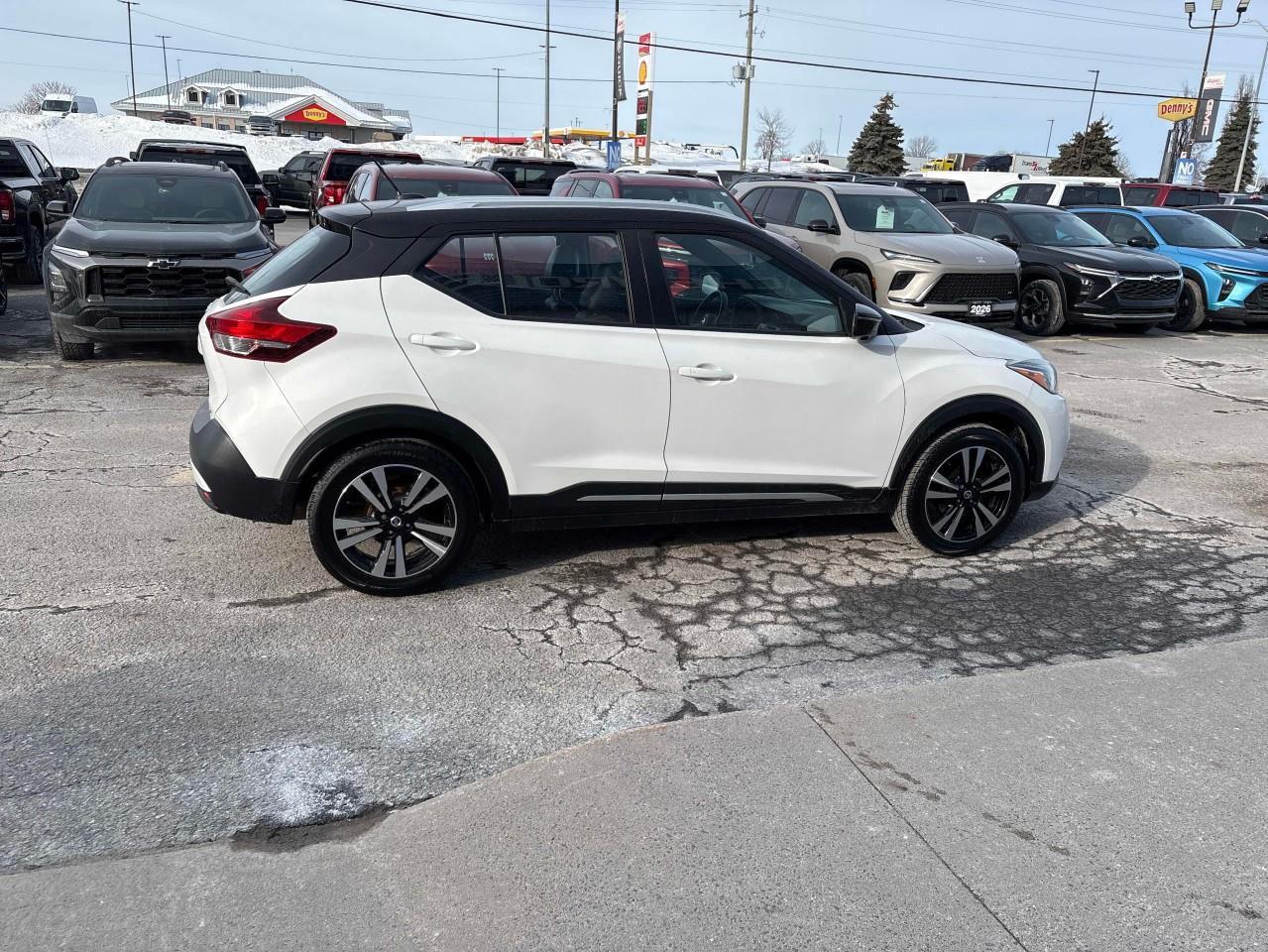 2019 Nissan Kicks  Photo