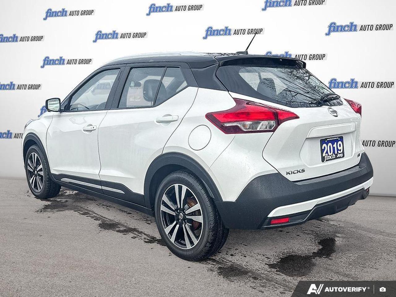 2019 Nissan Kicks  Photo3