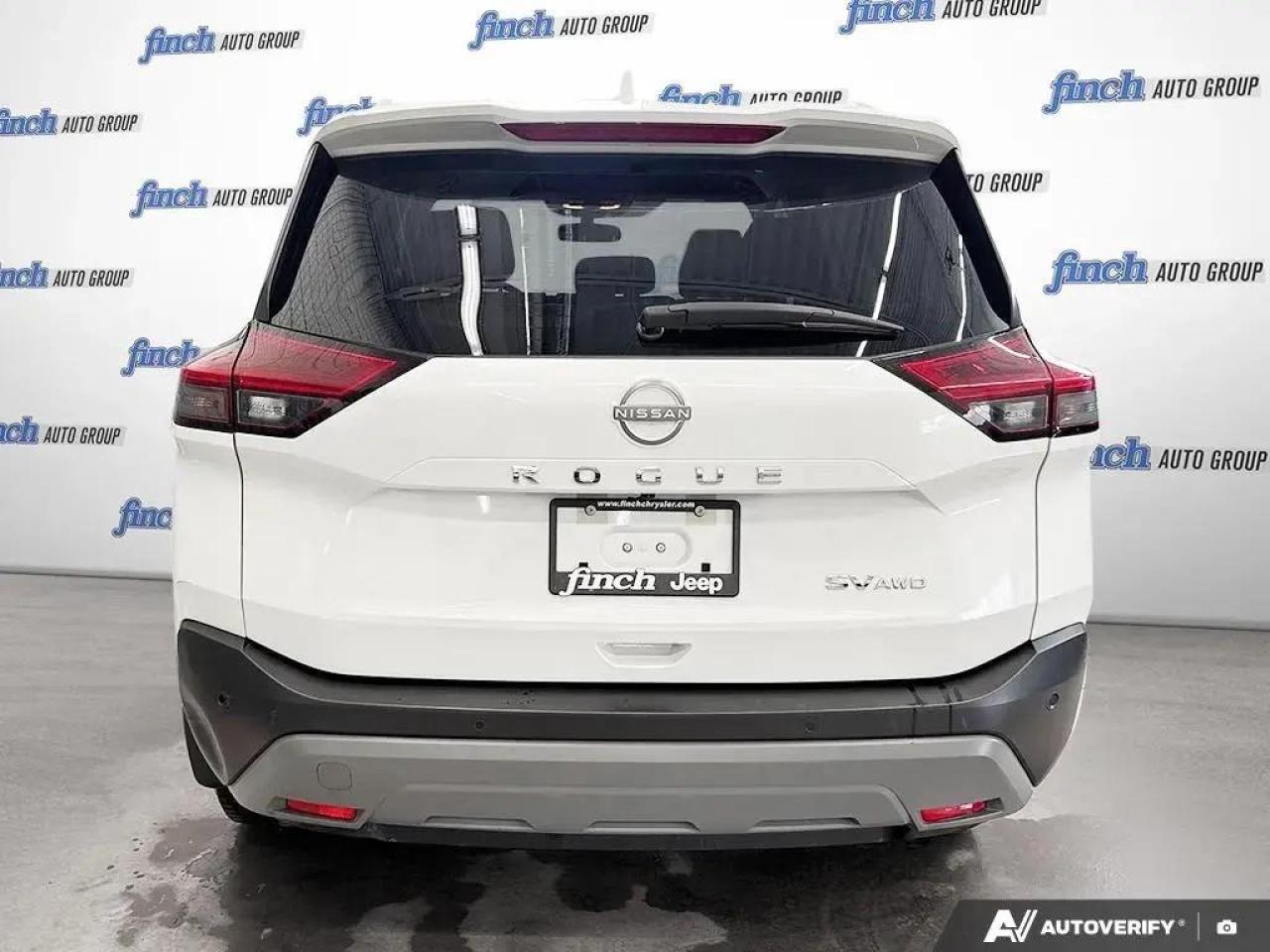 2023 Nissan Rogue  Photo3