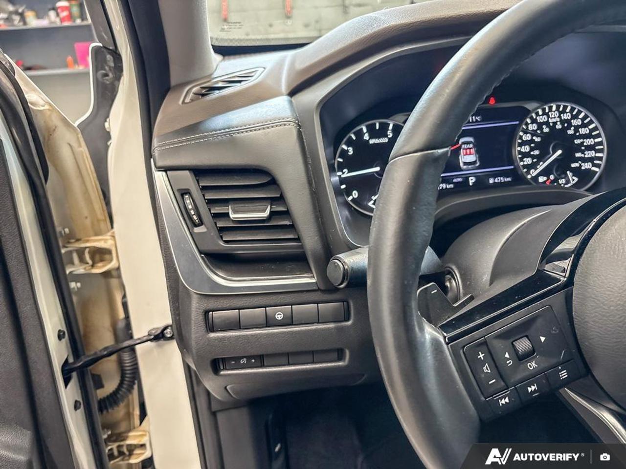 2023 Nissan Rogue  Photo