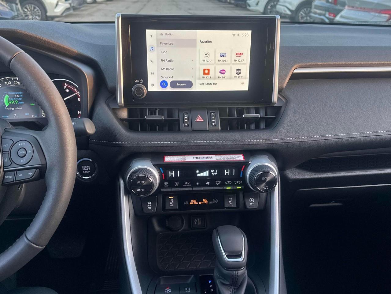 2025 Toyota RAV4 XLE 4dr All-wheel Drive Photo