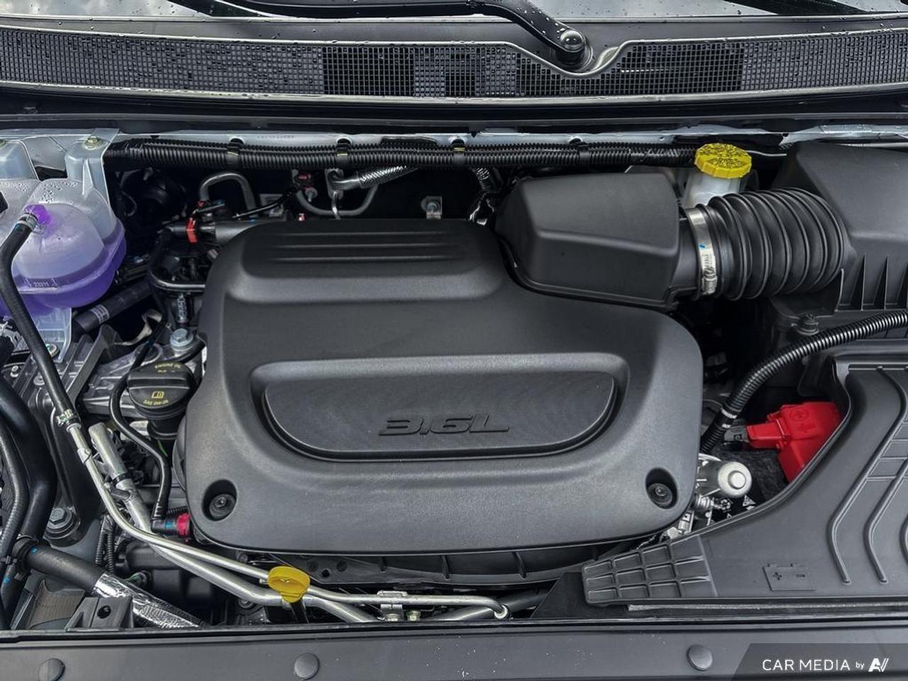 2026 Chrysler Pacifica Select All-Wheel Drive Passenger Van Photo