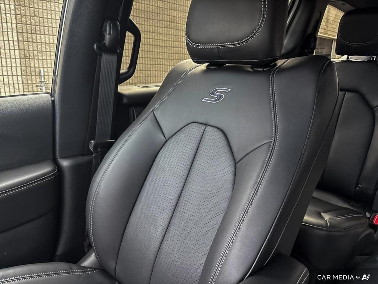 2026 Chrysler Pacifica Select All-Wheel Drive Passenger Van Photo