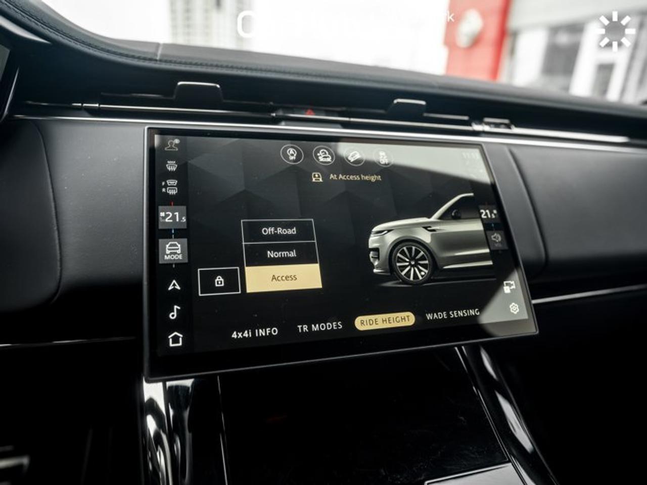 2025 Land Rover Range Rover Sport Dynamic SE Panoroof 360 Cam Heated Vented Seats Photo