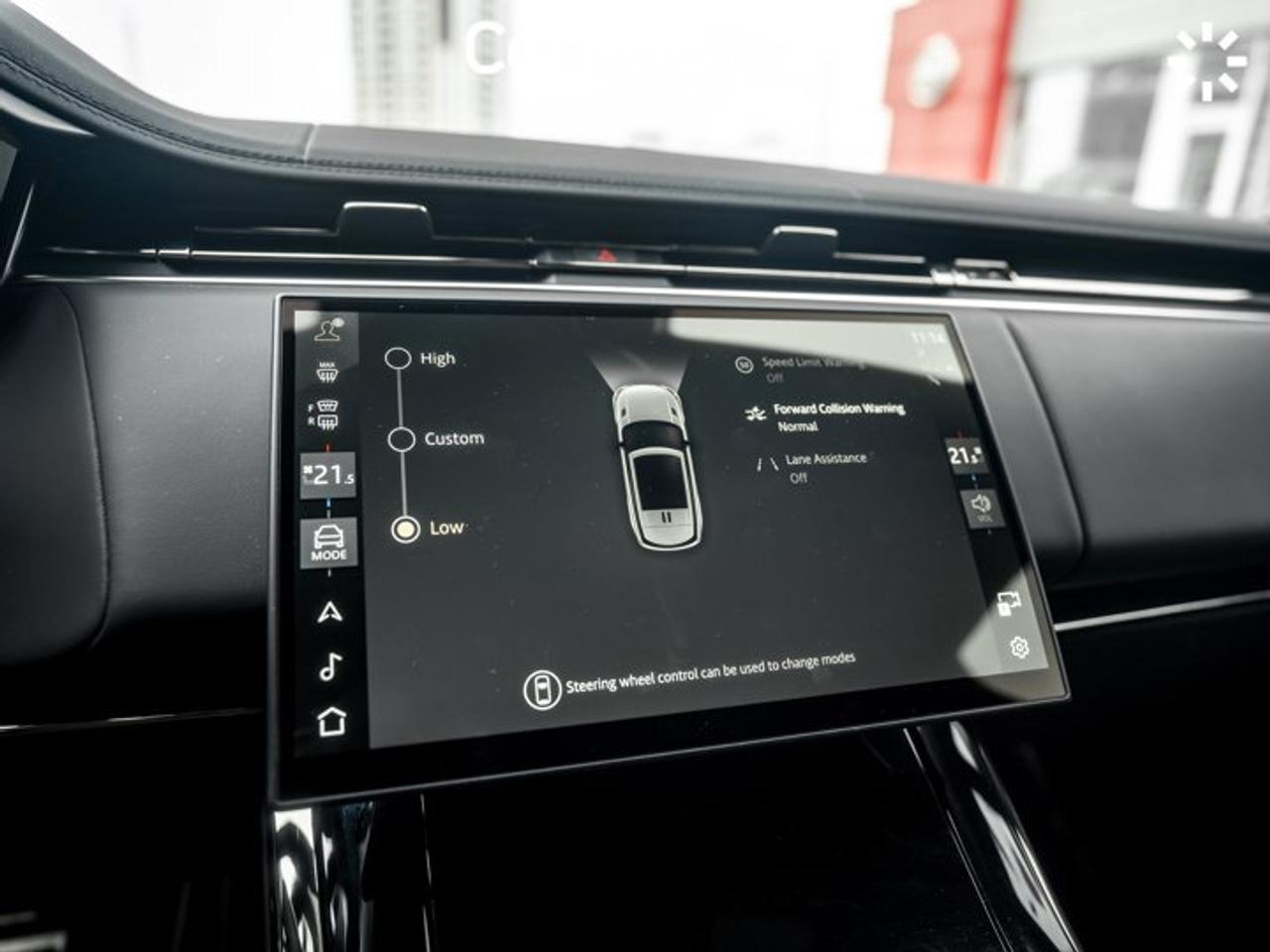 2025 Land Rover Range Rover Sport Dynamic SE Panoroof 360 Cam Heated Vented Seats Photo