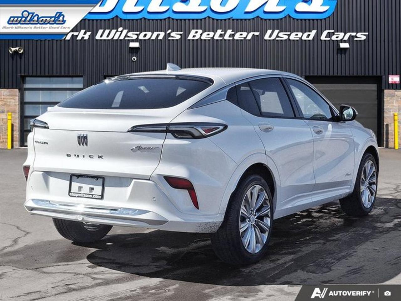 2024 Buick Envista Avenir | Leather | Sunroof | Heated Wheel + Seats | Power Seat | Rear Camera | Alloy Wheels & More ! Photo4