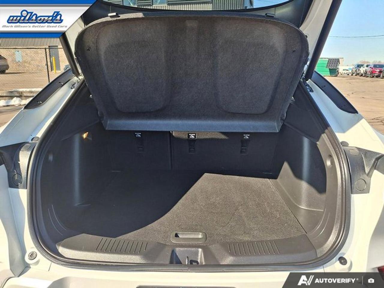 2024 Buick Envista Avenir | Leather | Sunroof | Heated Wheel + Seats | Power Seat | Rear Camera | Alloy Wheels & More ! Photo
