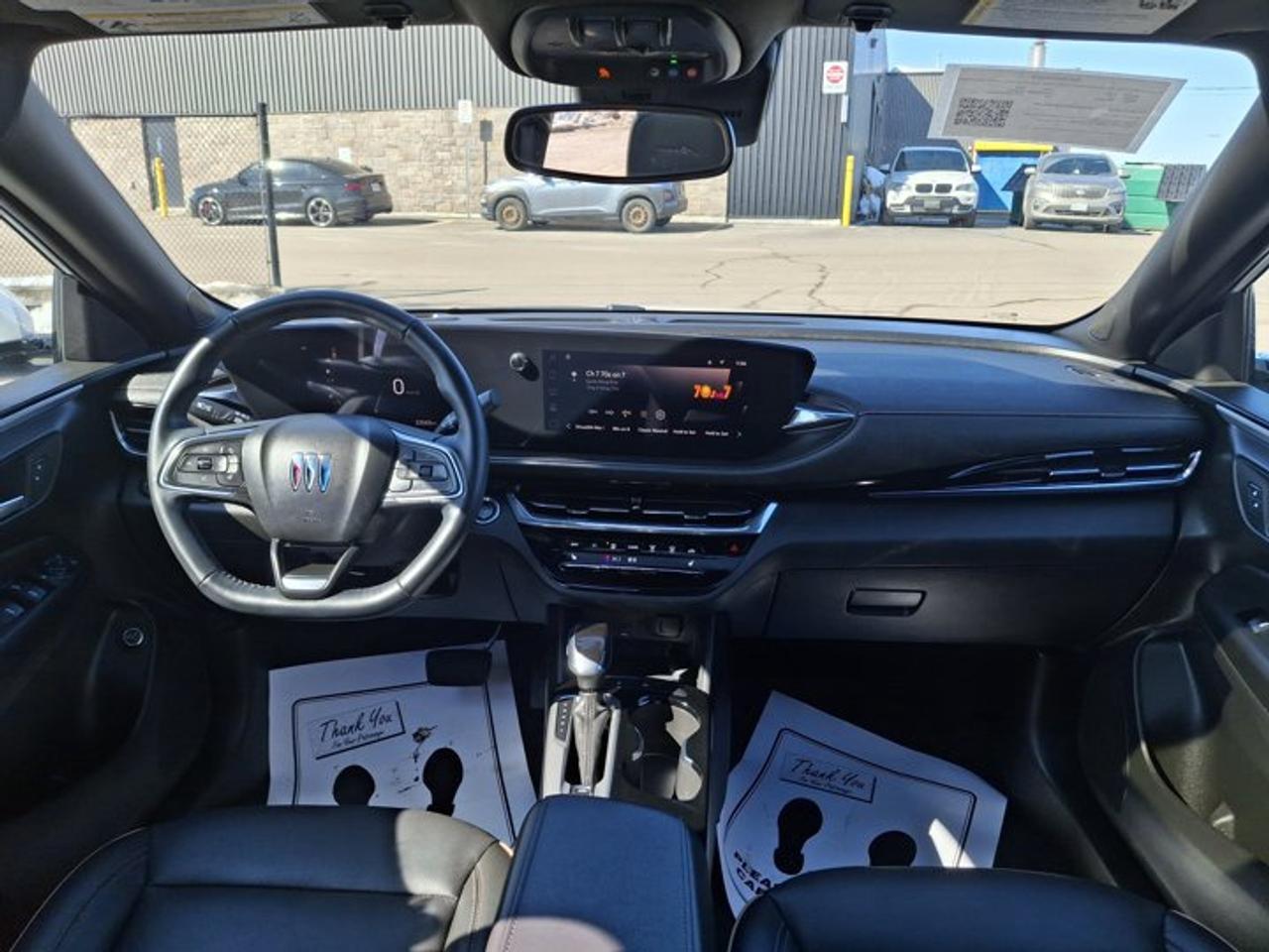 2024 Buick Envista Avenir | Leather | Sunroof | Heated Wheel + Seats | Power Seat | Rear Camera | Alloy Wheels & More ! Photo