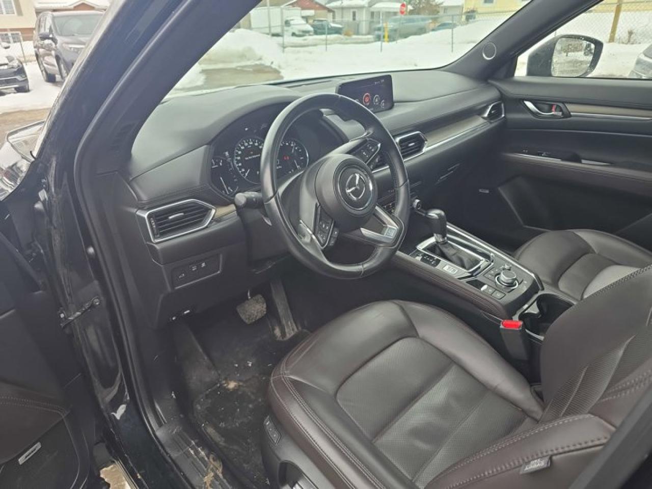 2019 Mazda CX-5 Signature AWD | Leather | Sunroof | Adaptive Cruise | Heated Wheel | Cooled + Heated Seats & More ! Photo