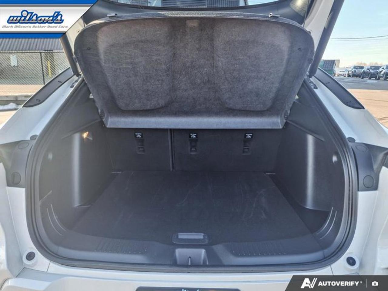 2025 Buick Envista Avenir | Leather | Sunroof | Heated Wheel + Seats | Power Liftgate | Wireless CarPlay and More ! Photo