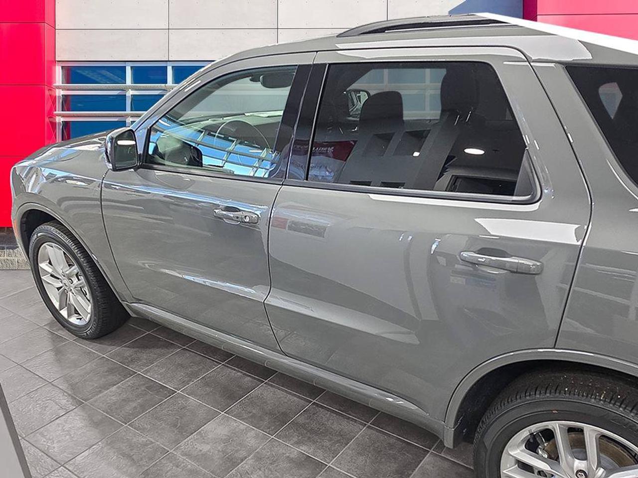 2026 Dodge Durango GT Plus/3.6L V6/LEATHER SEATS/ HEATED SEATS/ REMOTE START/ Photo5