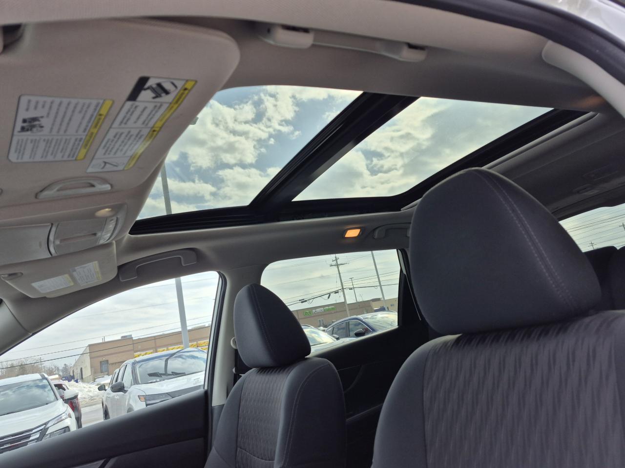 2020 Nissan Rogue SV MOONROOF +TECHNOLOGY Photo29