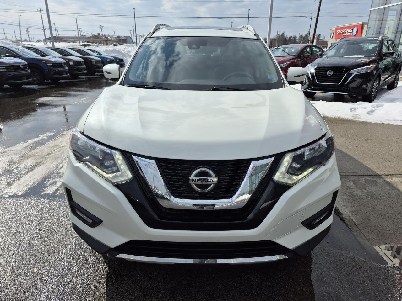 2020 Nissan Rogue SV MOONROOF +TECHNOLOGY Photo2