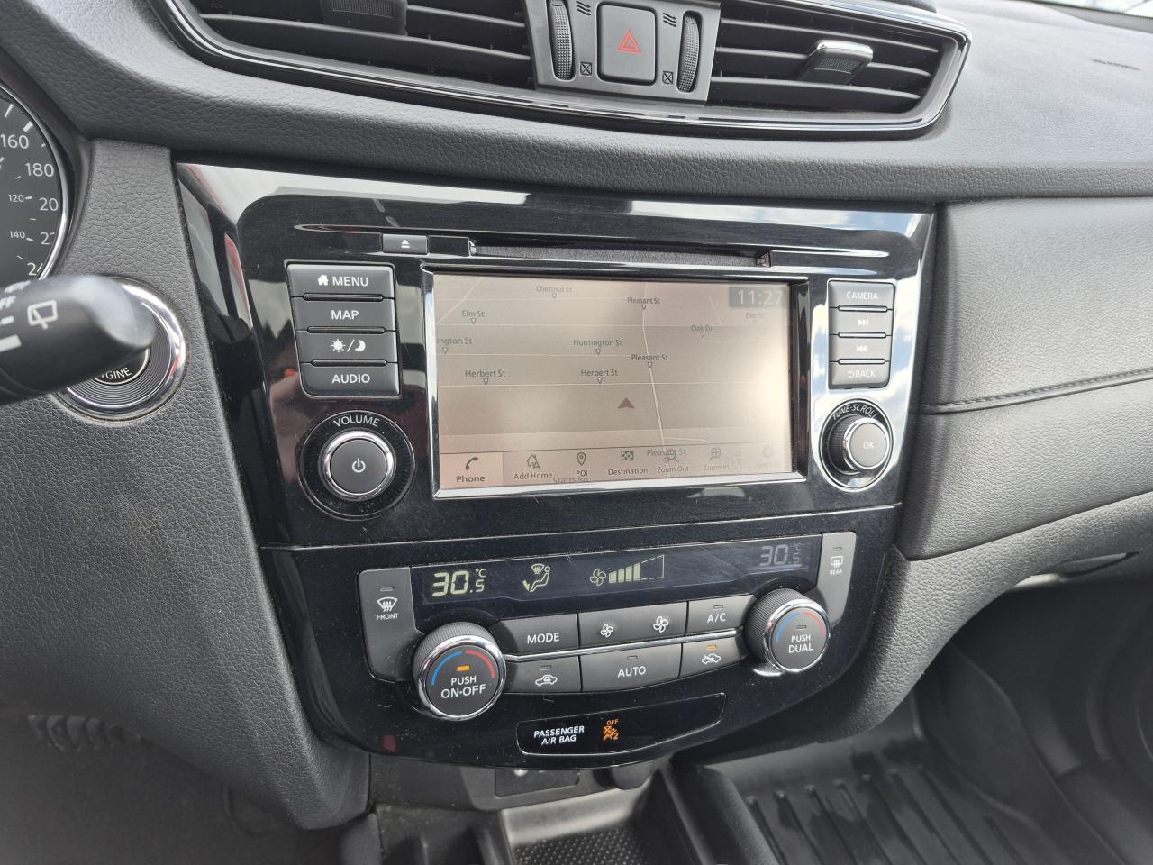 2020 Nissan Rogue SV MOONROOF +TECHNOLOGY Photo26