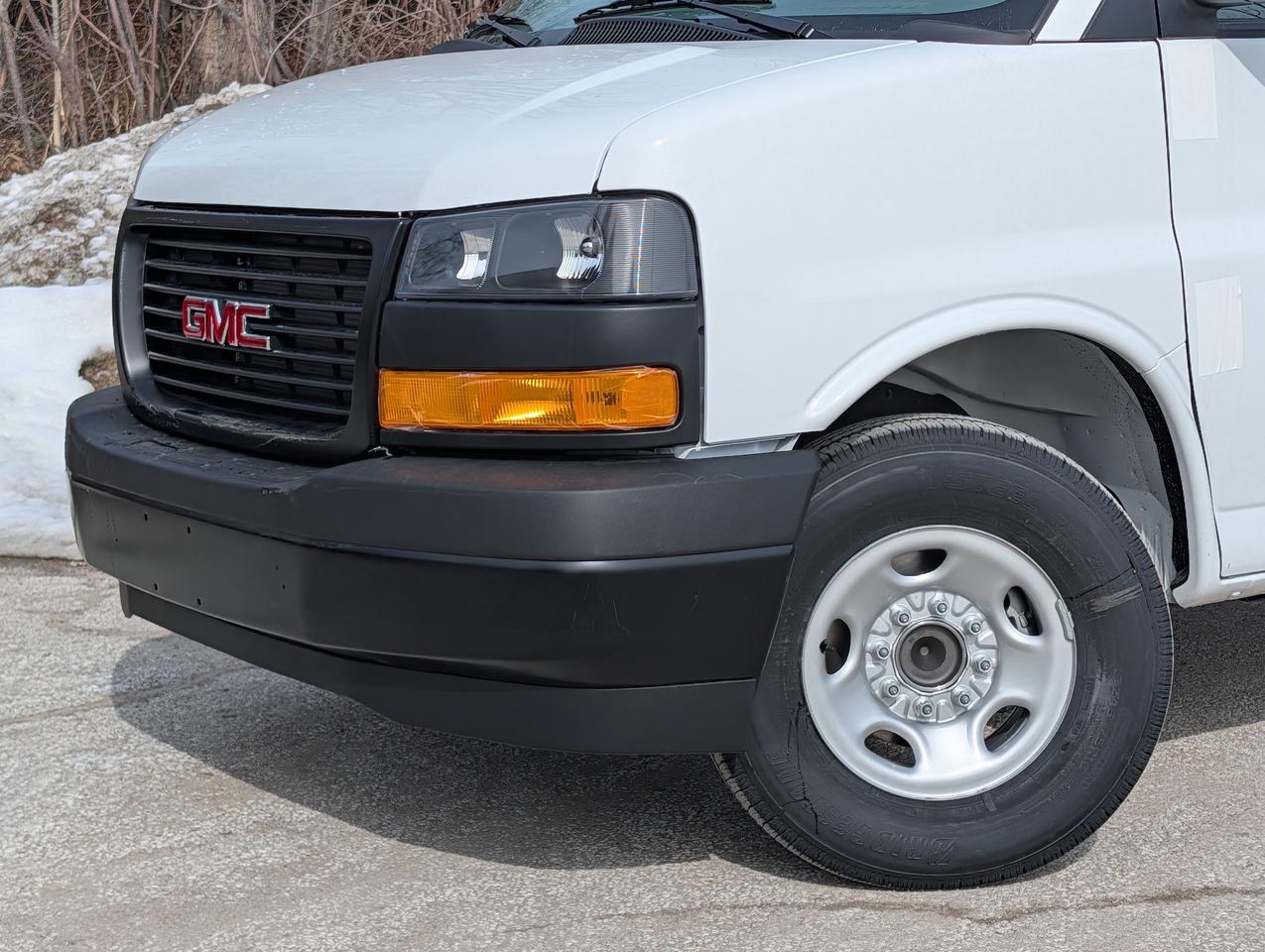 2026 GMC Savana Cargo Van  Photo2