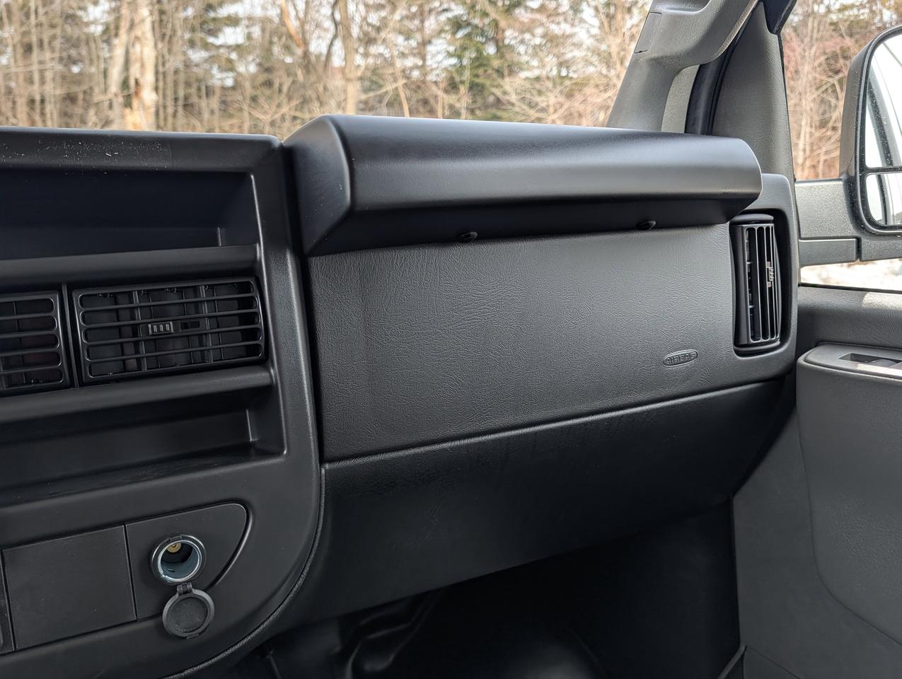 2026 GMC Savana Cargo Van  Photo