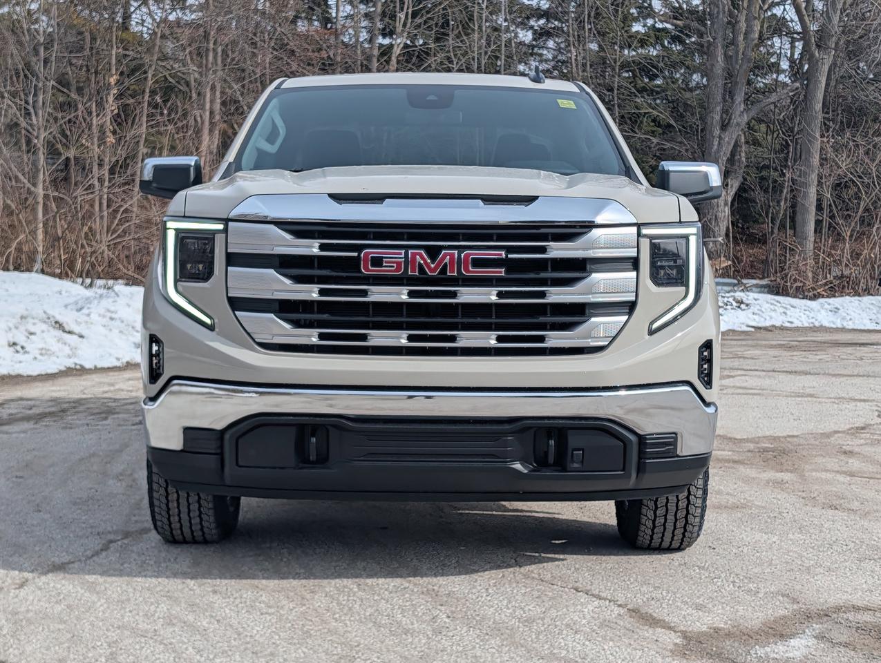 2026 GMC Sierra 1500 SLE Photo