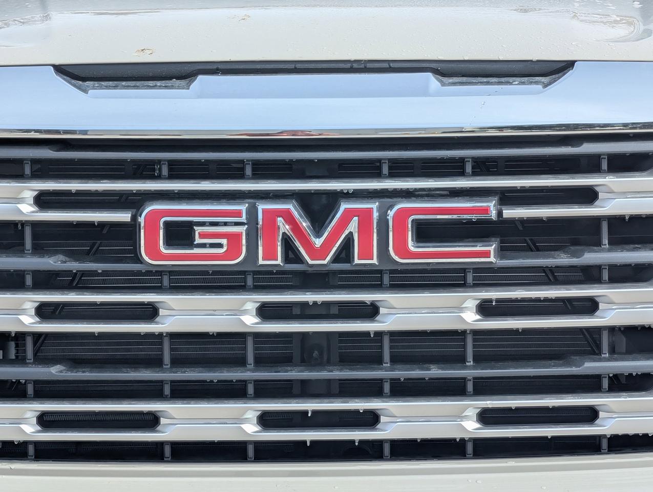 2026 GMC Sierra 1500 SLE Photo