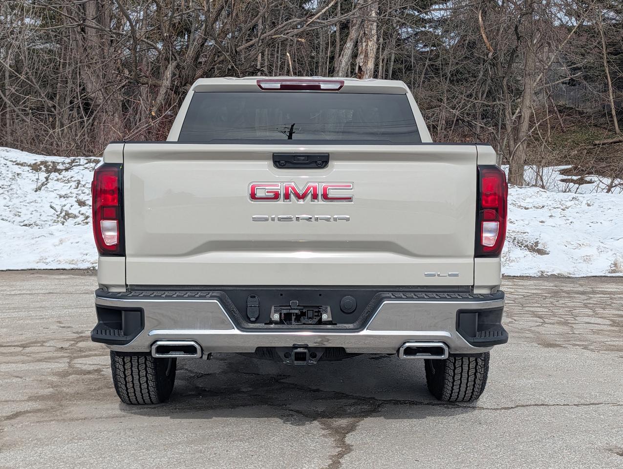 2026 GMC Sierra 1500 SLE Photo