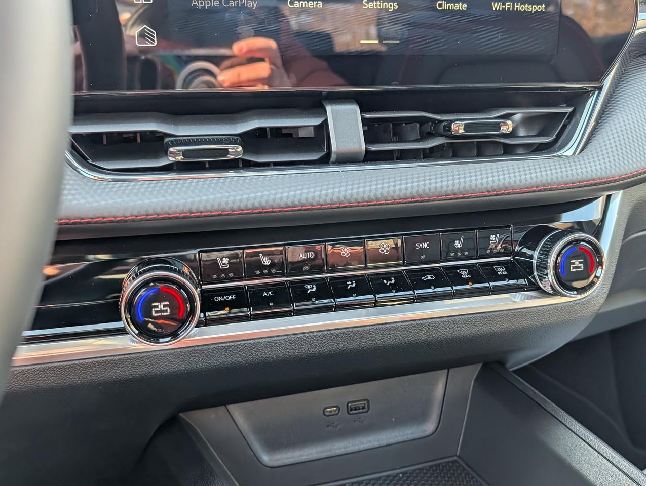 2026 Chevrolet Equinox AWD RS Photo