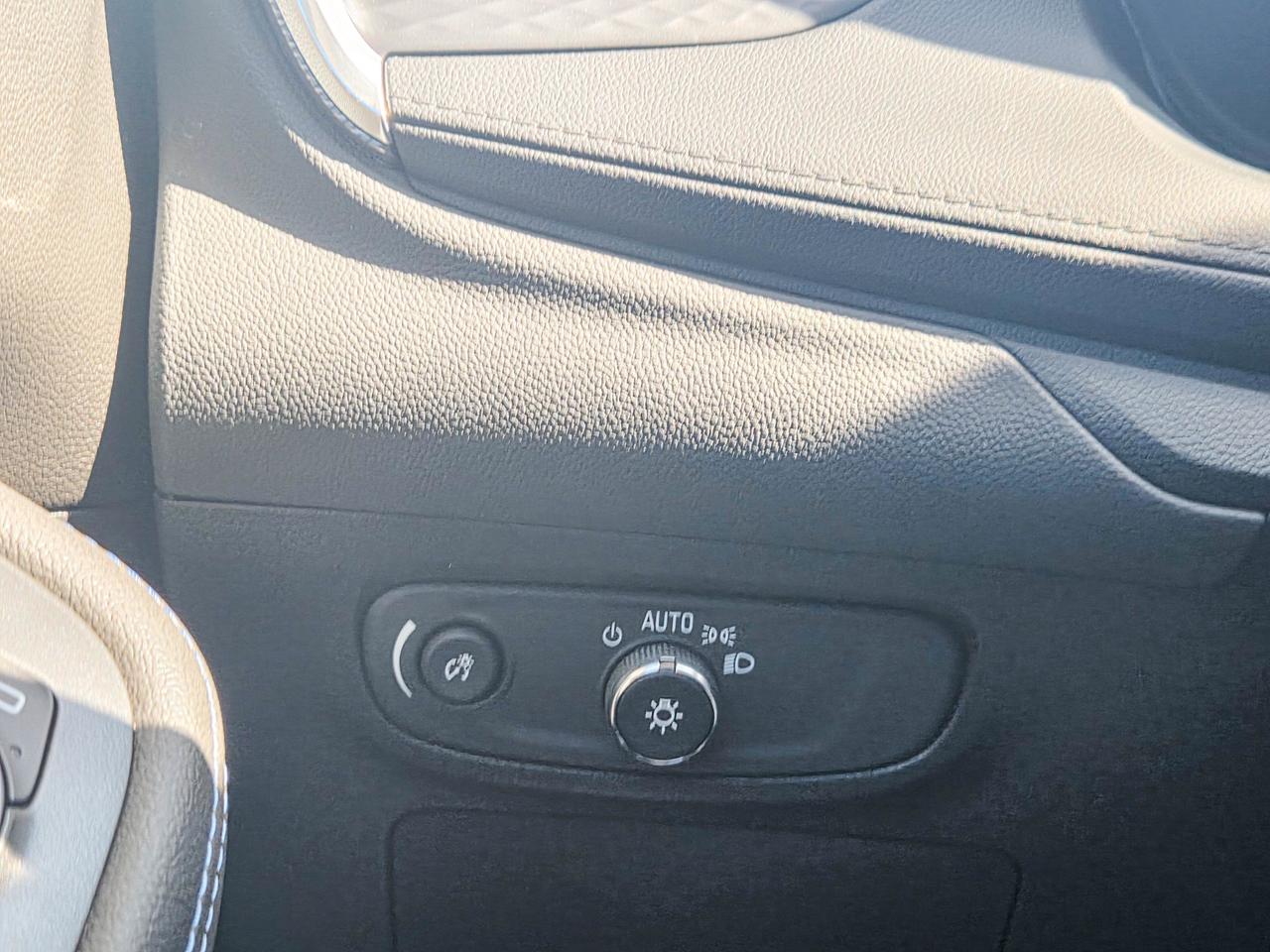 2026 Buick Encore GX Sport Touring Photo