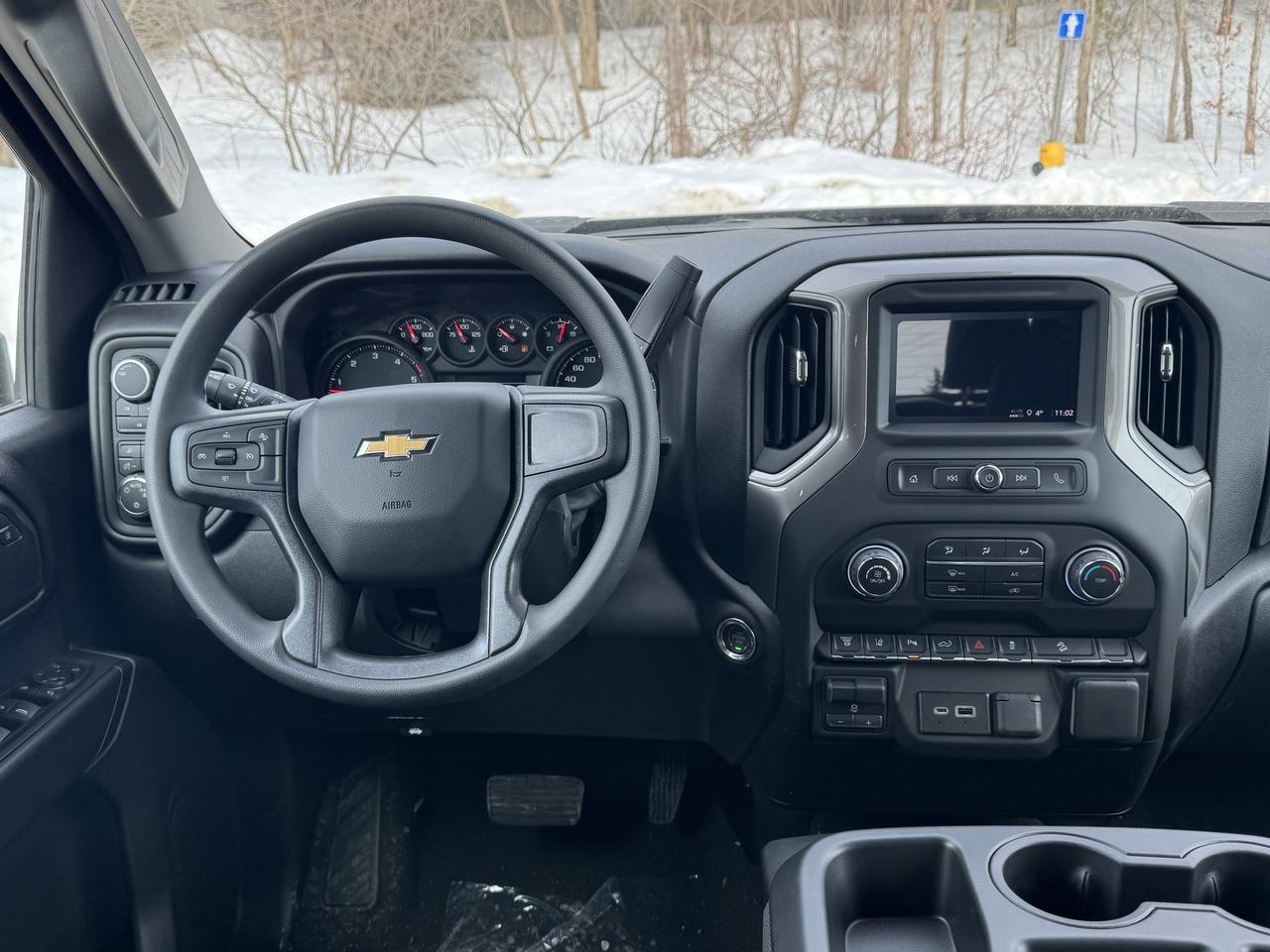 2026 Chevrolet SILVERADO 2500HD Custom Photo