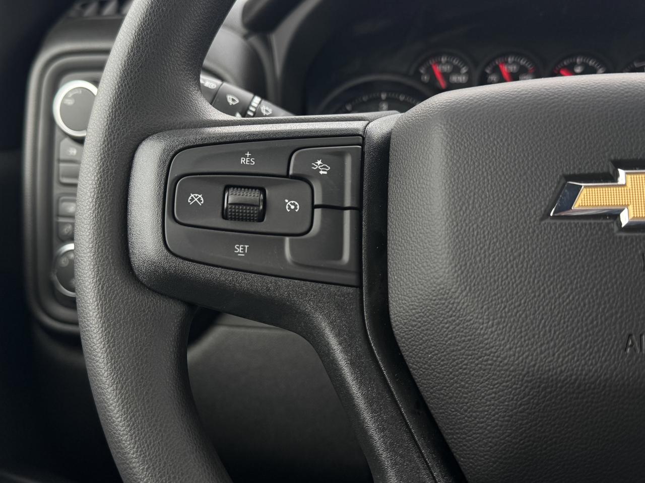 2026 Chevrolet SILVERADO 2500HD Custom Photo