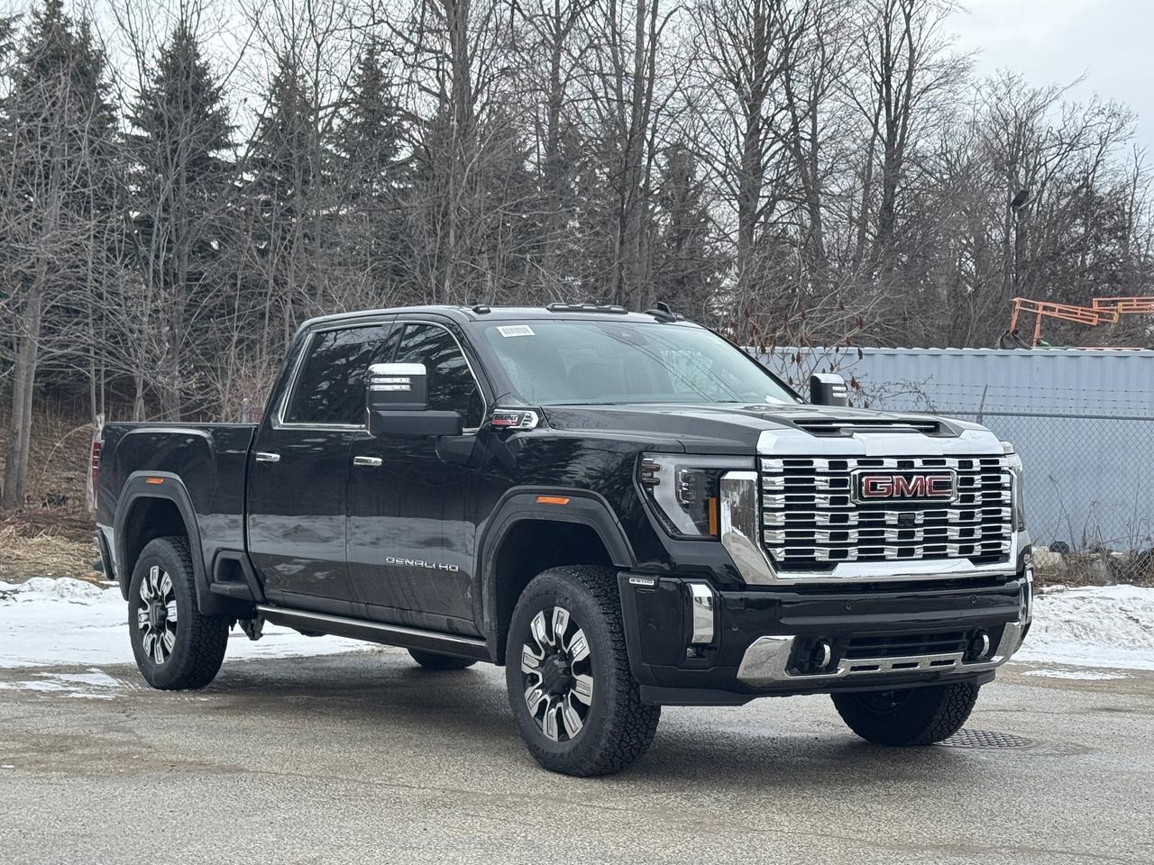 2026 GMC SIERRA 2500HD DENALI Photo