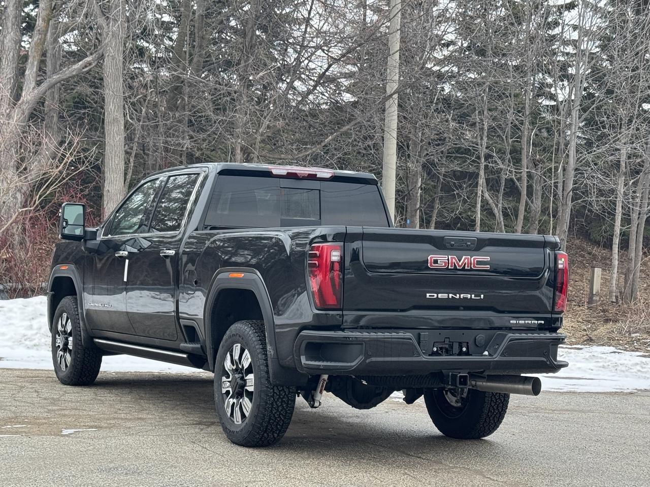 2026 GMC SIERRA 2500HD DENALI Photo