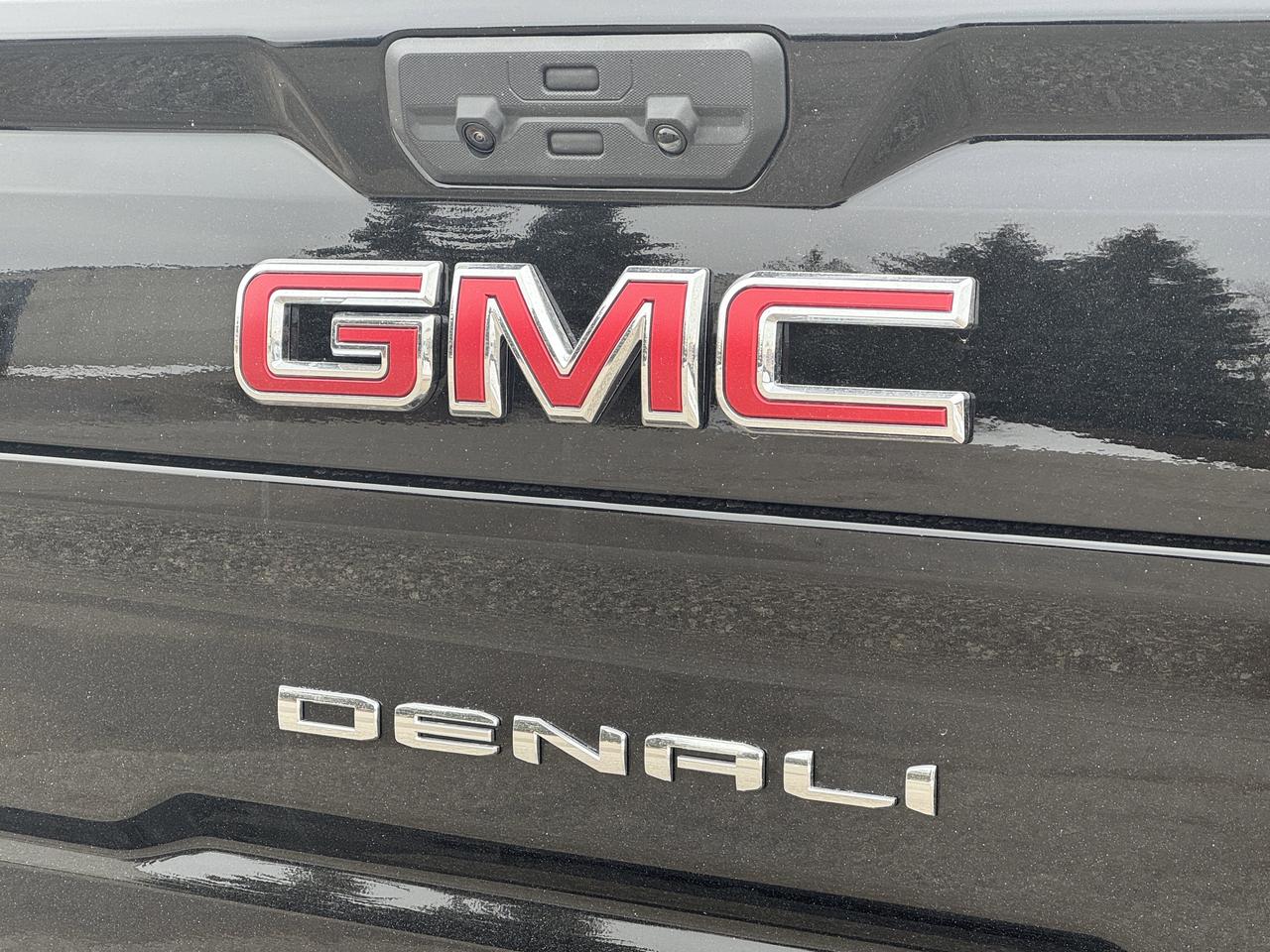 2026 GMC SIERRA 2500HD DENALI Photo