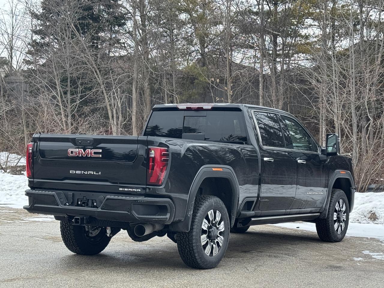 2026 GMC SIERRA 2500HD DENALI Photo