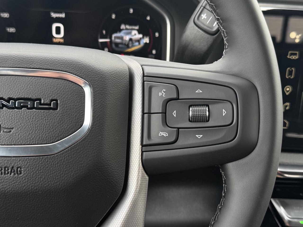 2026 GMC SIERRA 2500HD DENALI Photo