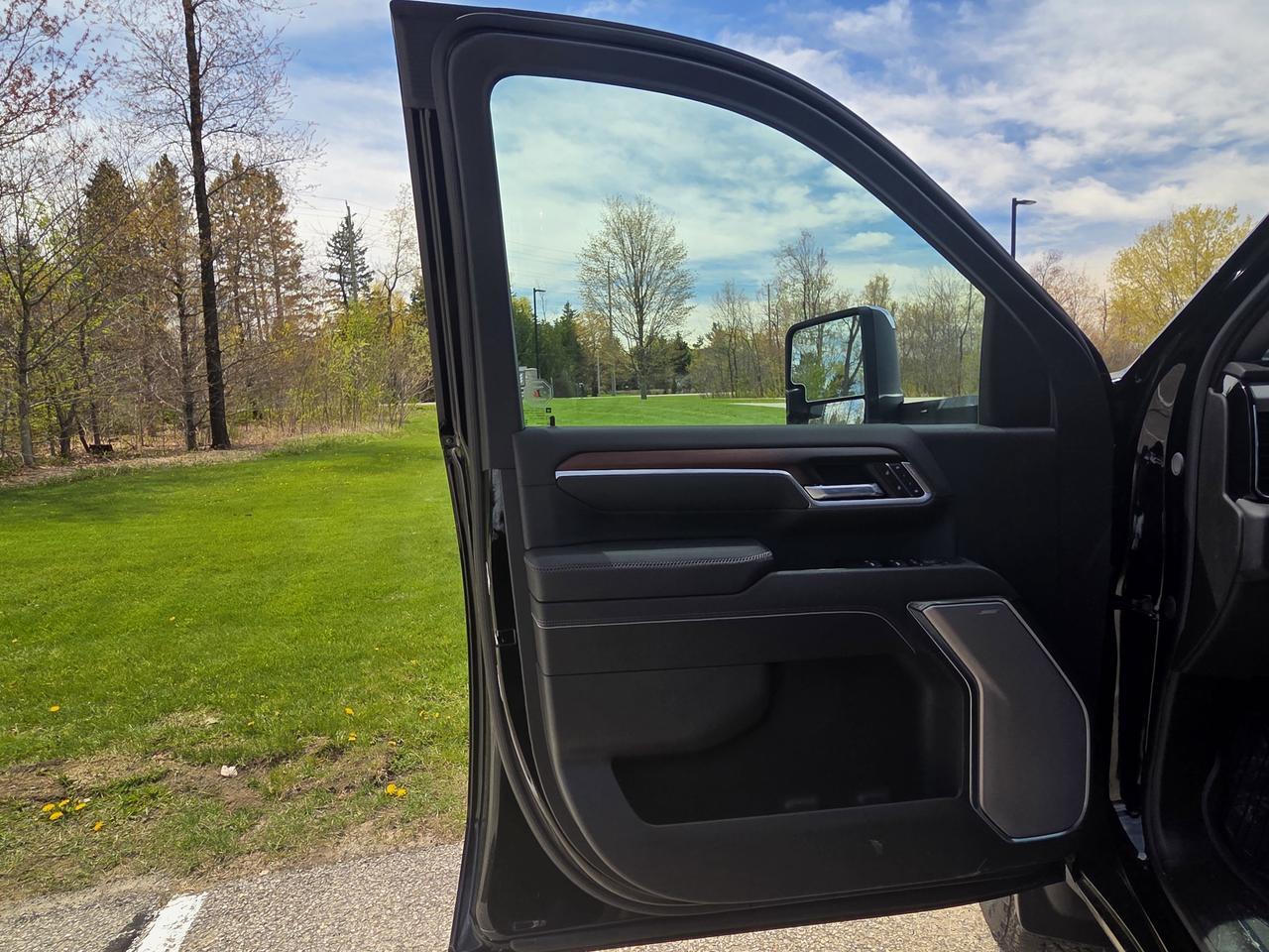 2026 GMC SIERRA 2500HD DENALI Photo