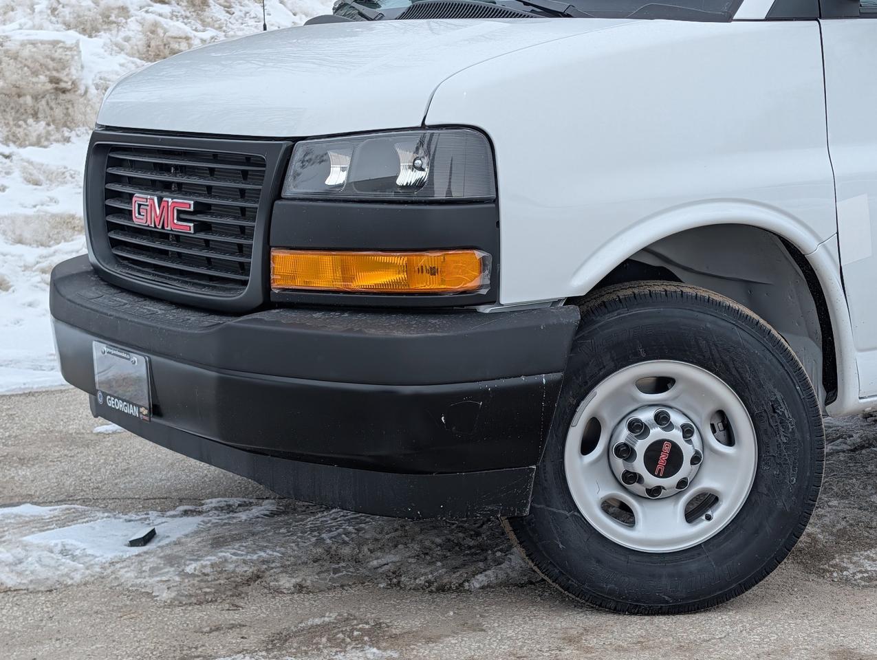 2026 GMC Savana Cargo Van  Photo