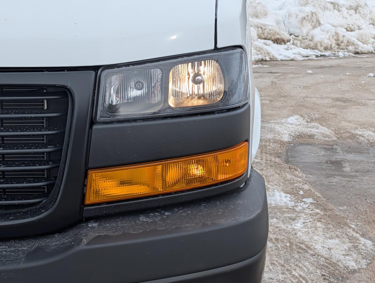 2026 GMC Savana Cargo Van  Photo