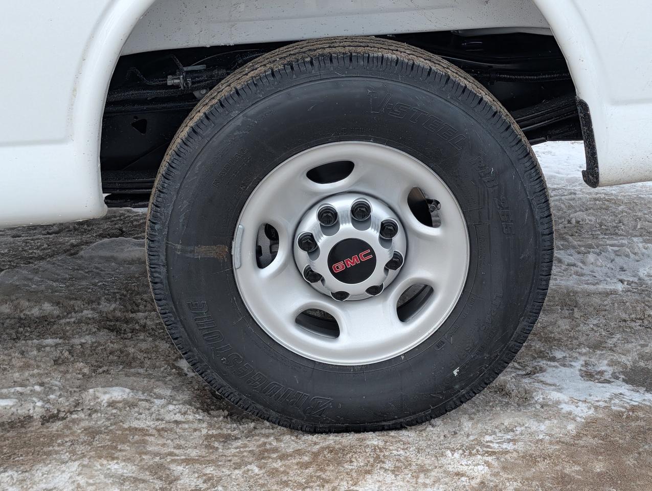 2026 GMC Savana Cargo Van  Photo