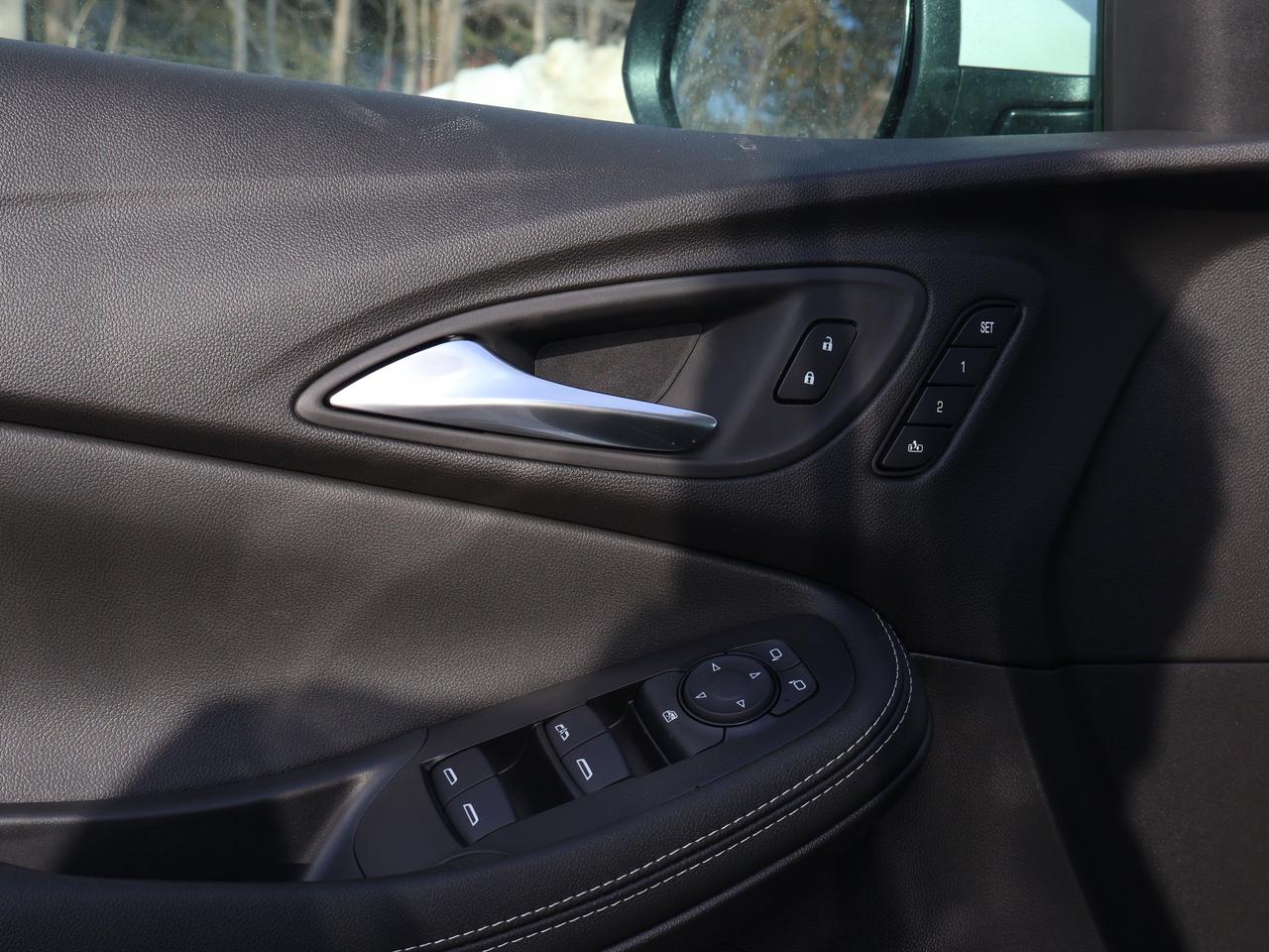 2026 Buick Encore GX Avenir Photo