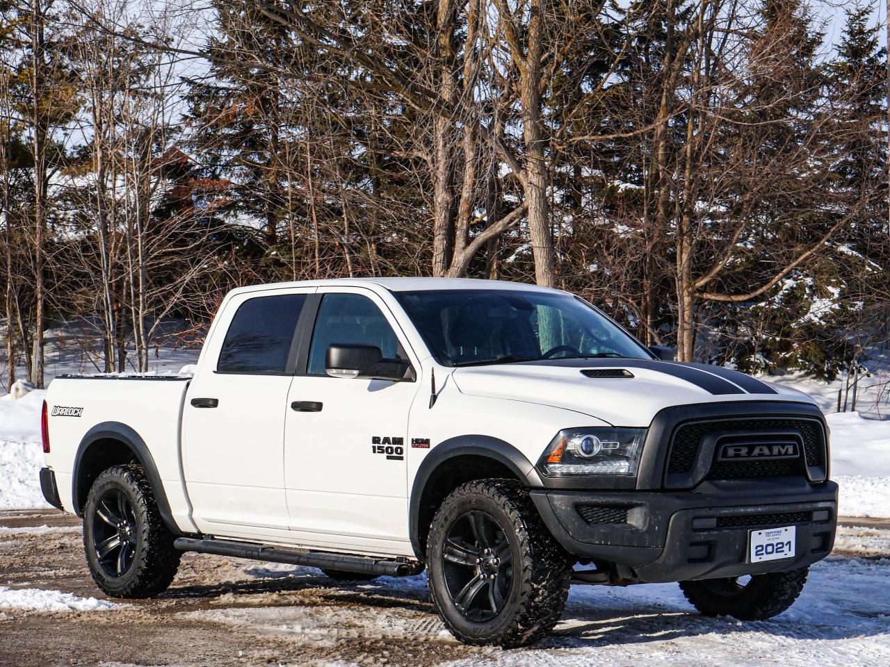 2021 RAM 1500 Classic WARLOCK Photo3