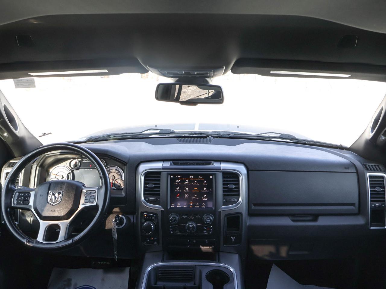 2021 RAM 1500 Classic WARLOCK Photo