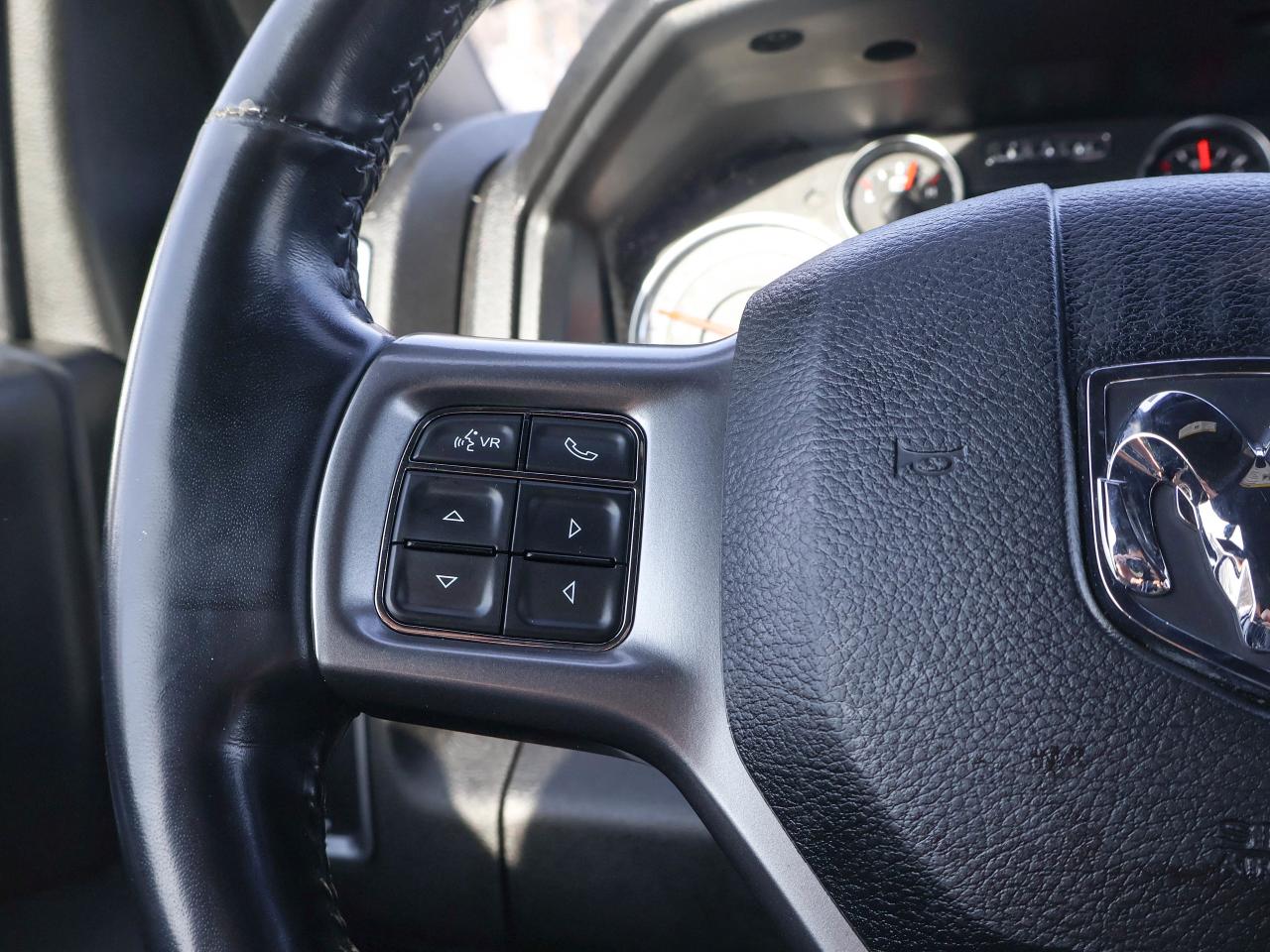 2021 RAM 1500 Classic WARLOCK Photo