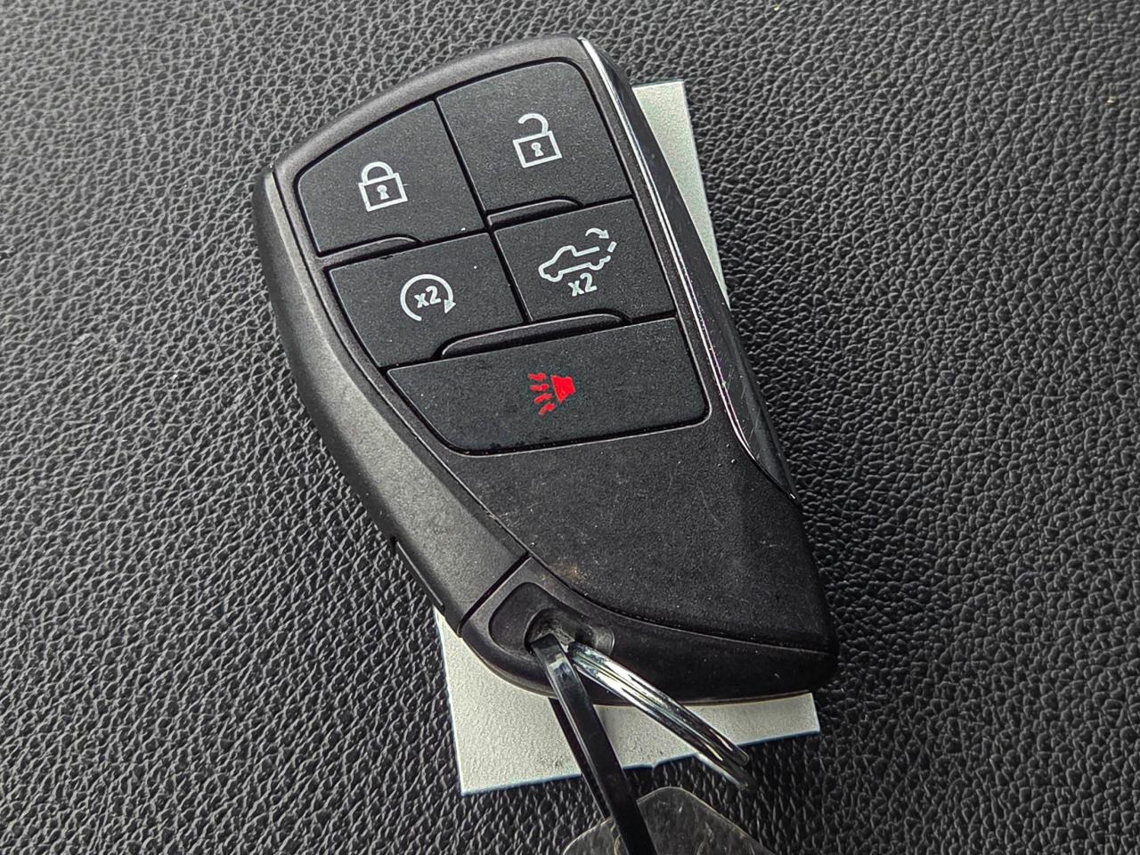 2025 Chevrolet SILVERADO 2500HD LT Photo