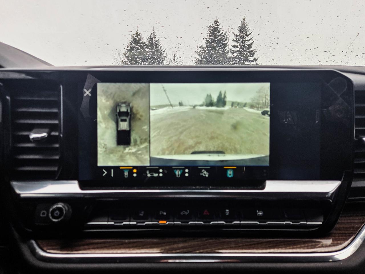 2025 Chevrolet SILVERADO 2500HD LT Photo