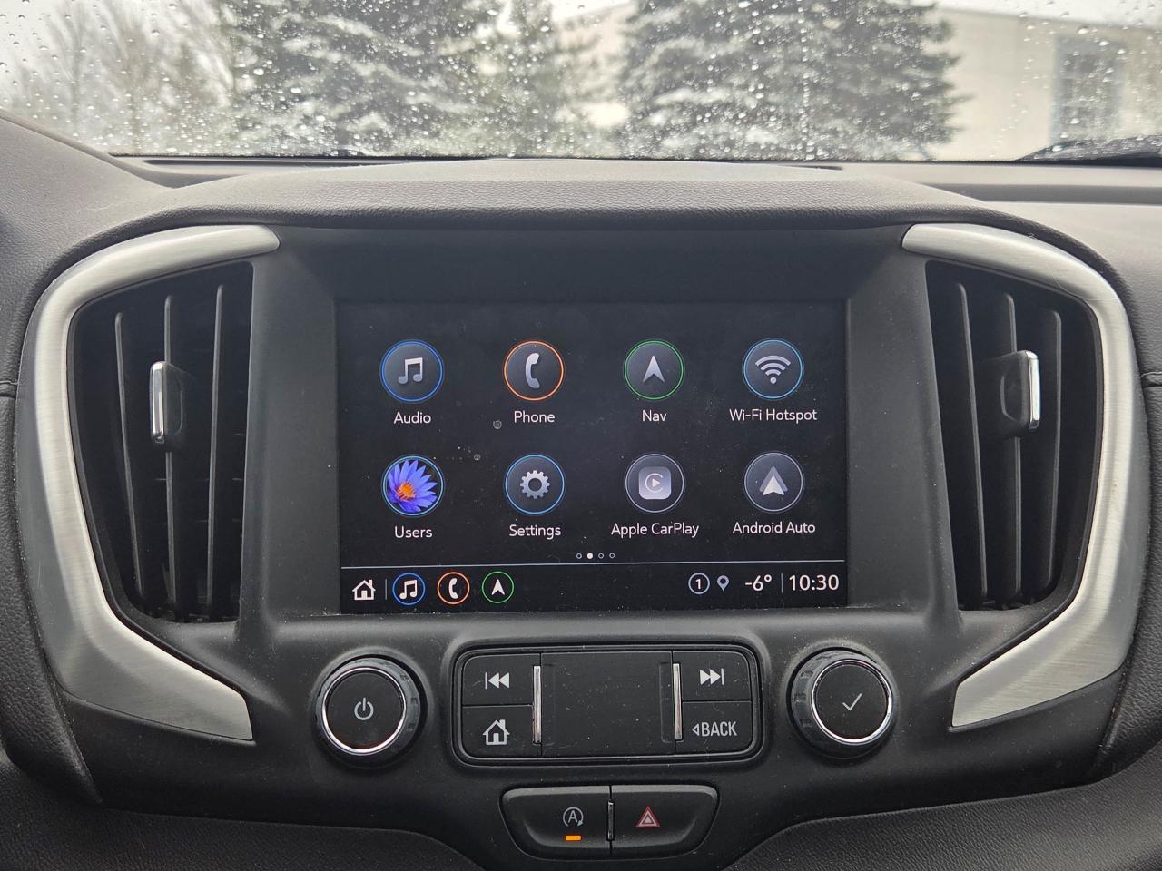 2023 GMC Terrain SLT Photo