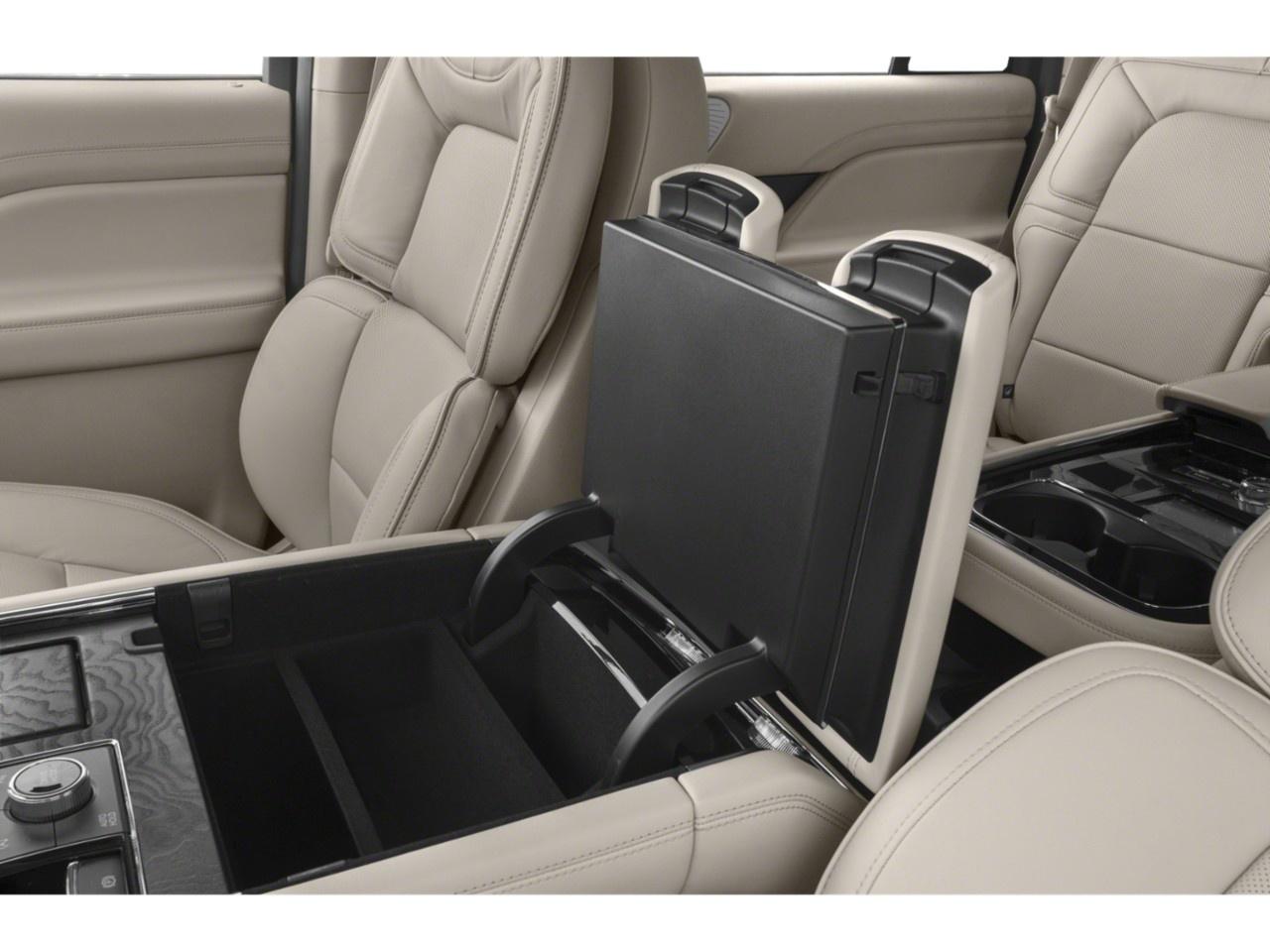 2021 Lincoln Navigator Reserve 4x4 Photo