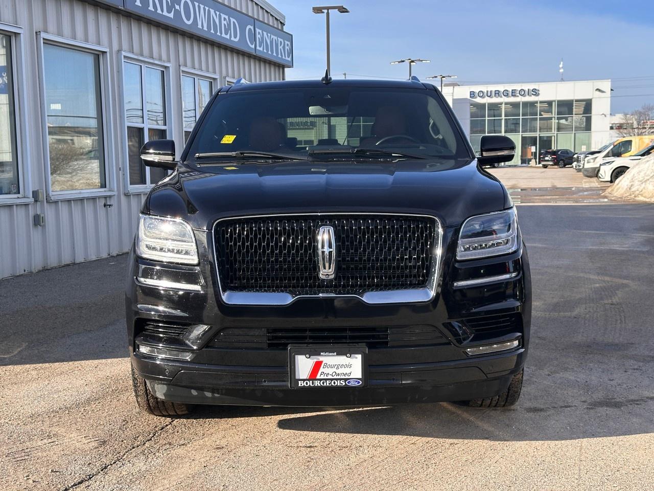 2021 Lincoln Navigator Reserve 4x4 Photo2