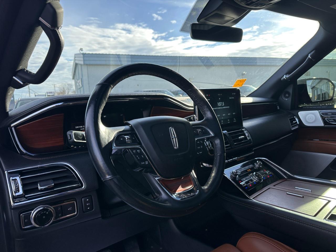 2021 Lincoln Navigator Reserve 4x4 Photo