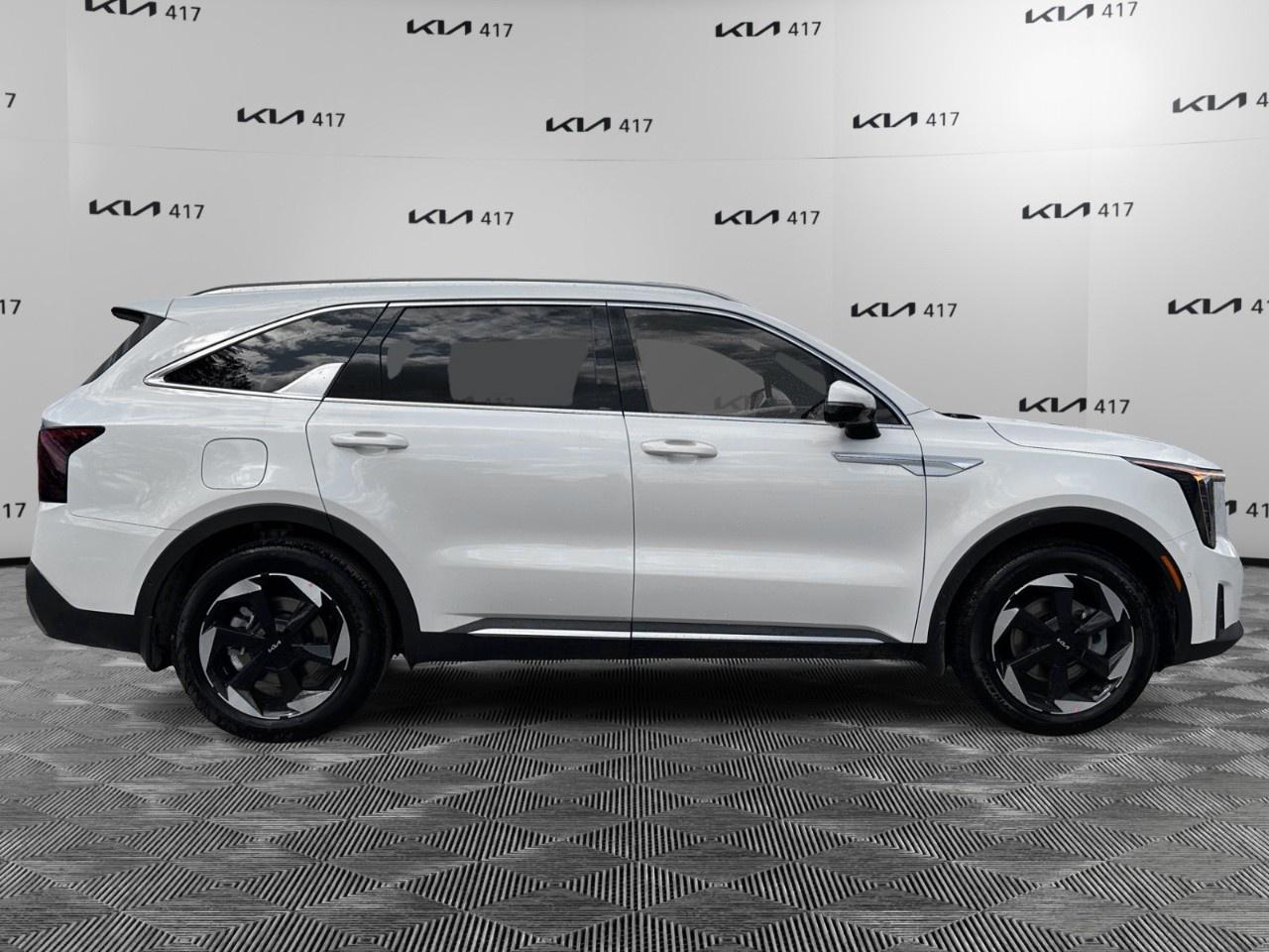 2026 Kia Sorento Plug-In Hybrid SX AWD Photo