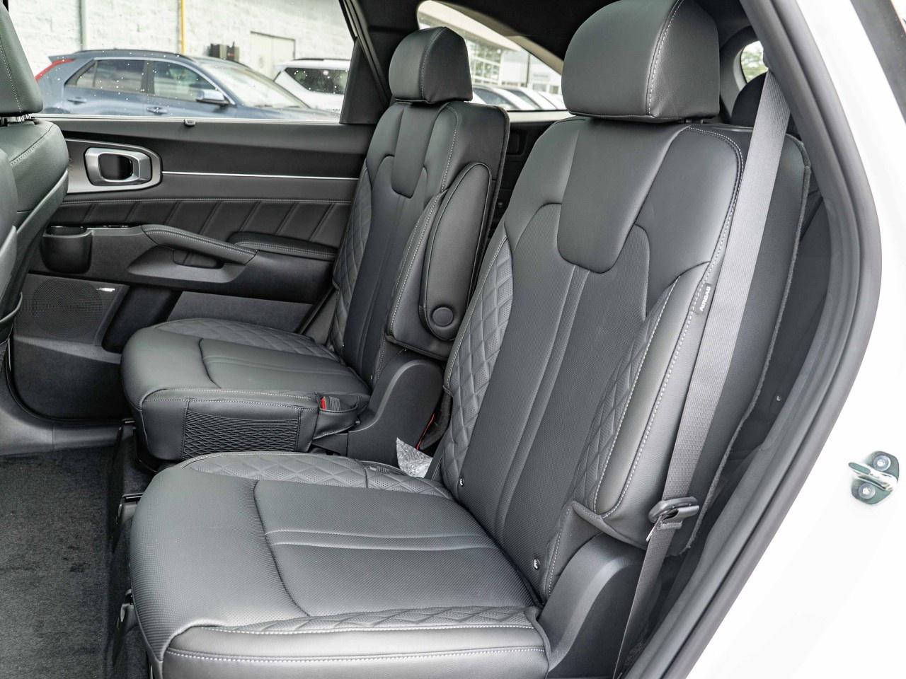 2026 Kia Sorento Plug-In Hybrid SX AWD Photo