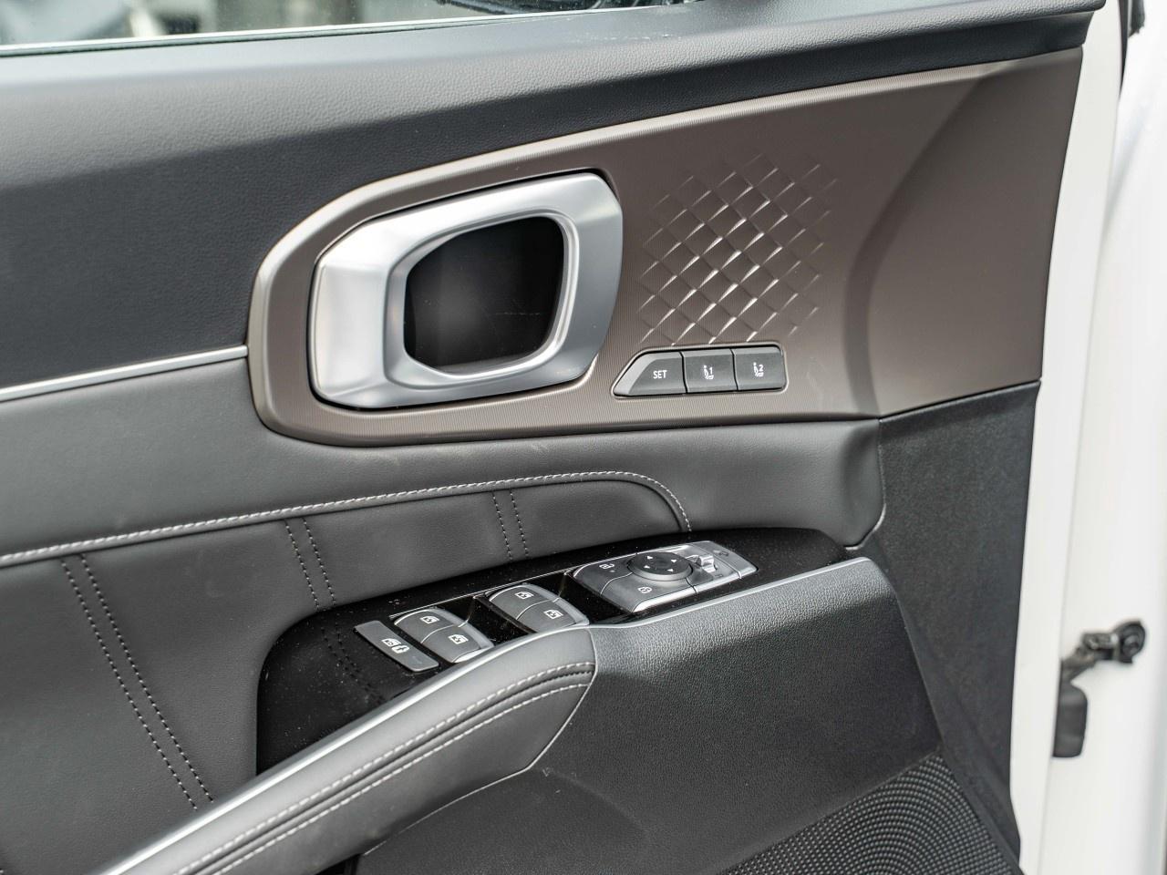 2026 Kia Sorento Plug-In Hybrid SX AWD Photo